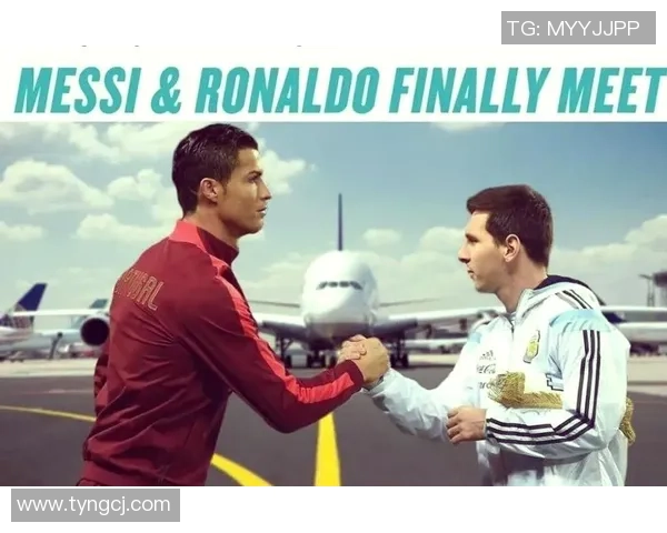 各大足球品牌背后的明星球员与他们的传奇故事探秘