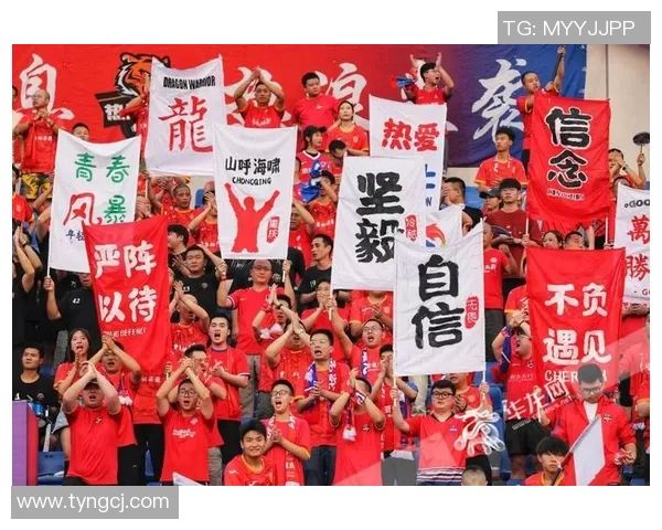 重庆羽毛球队状态引发热议球迷对表现和未来发展各抒己见